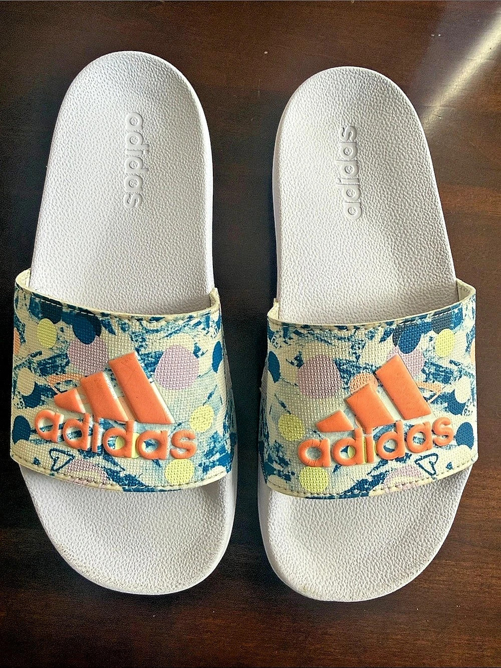 adidas Adilette Printed Slide Sandals White & Blue US 6
